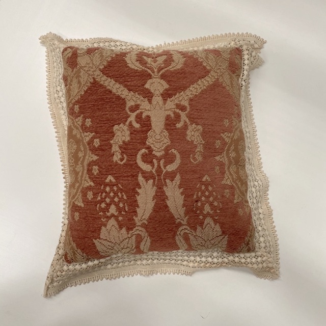 CUSHION, Rust w Lace Edge (Small)